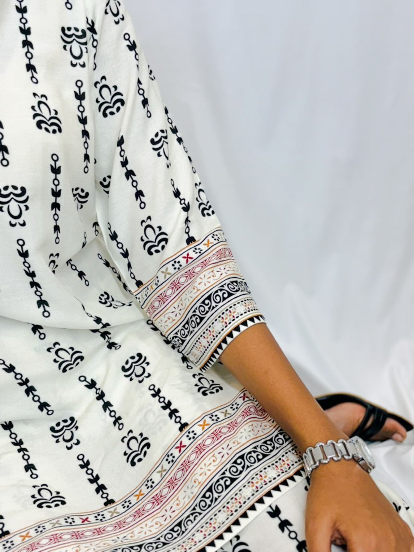 White Printed Cotton Kurta & Pant Set for Women – Comfortable Daily Wear Co-Ord | Swastyles