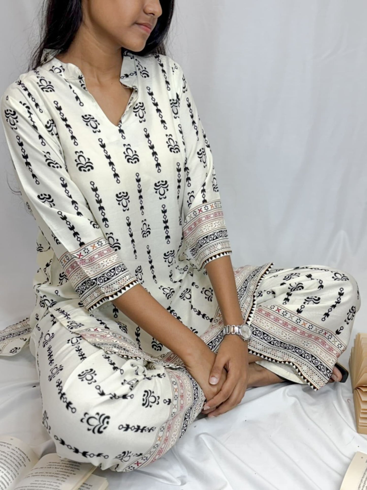 White Printed Cotton Kurta & Pant Set for Women – Comfortable Daily Wear Co-Ord | Swastyles